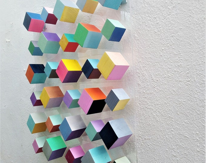 Abstract and modern wall art. © Wood art. Wood wall art. Woodwork. Geometric wall art. Mosaic. Cube Art. 3D art. Floating Wall decor hanging
