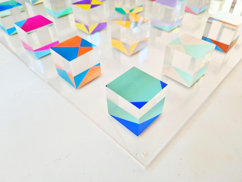Unique Wall Art Custom Color Options
Modern Sculpture
Home Decor Accent
