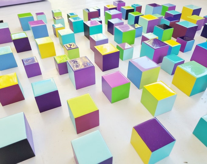 Set of blocks, hand painted colored wooden cubes with high quality,shiny epoxy resin front face. You can choose the number of wood cubes ©