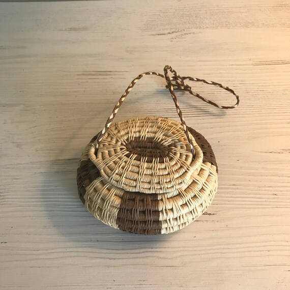 Vintage Native American Lidded Baskets 2h Vintage Indian Etsy
