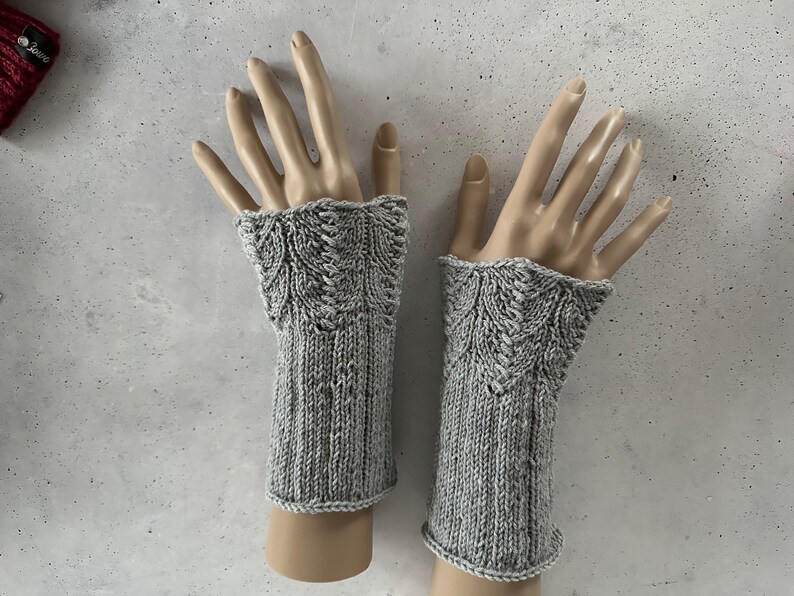 knitted arm warmers/100% Merino/hand warmers/wrist warmers/gloves/ black/light gray/anthracite and many other colors one size fits all image 2