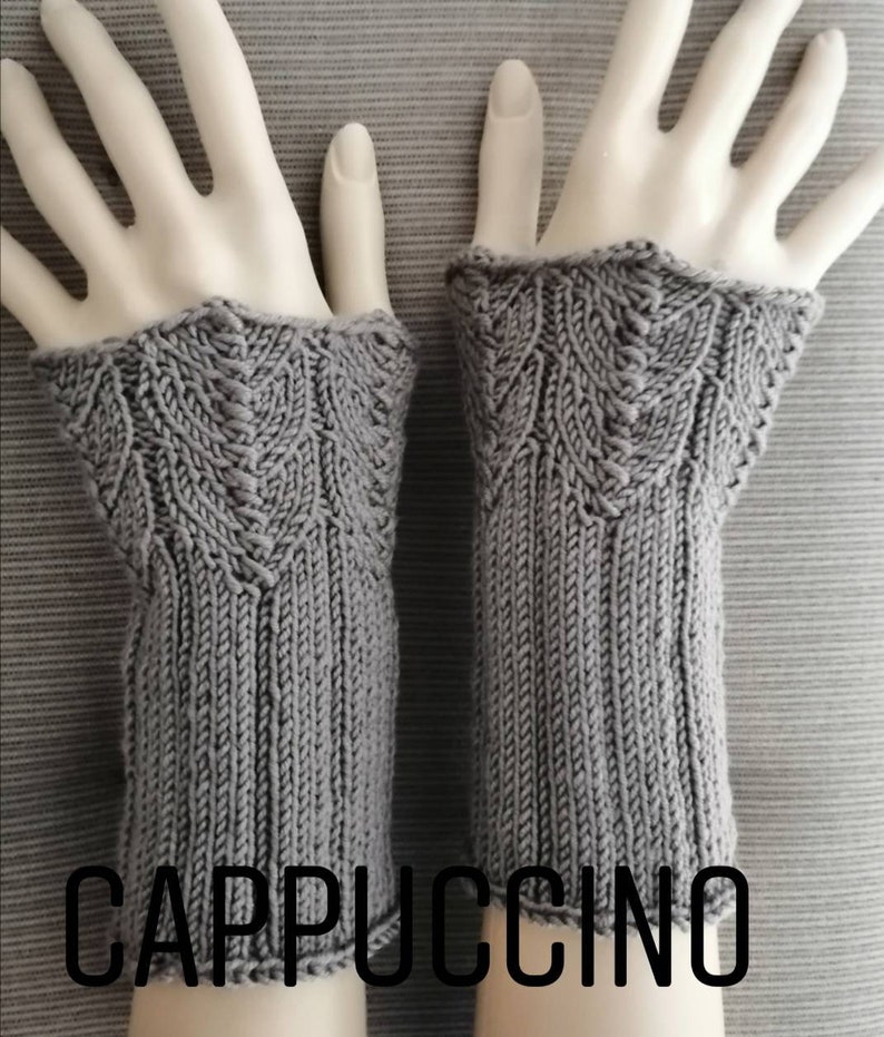 gestrickte Armstulpen/100%Merino/Handstulpen/Pulswärmer/Handschuhe/ schwarz/hellgrau/anthrazit und viele andere Farben Einheitsgröße Bild 4