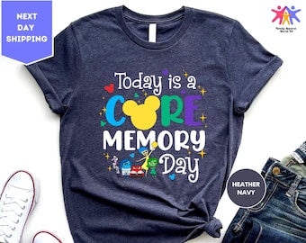 Camiseta "Hoy es un día de memoria", inspirada en Disney, con orejas de Mickey, con amigos de Inside Out, con vacaciones mágicas y con un viaje a Disney.