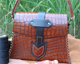 Handmade leather women handbag