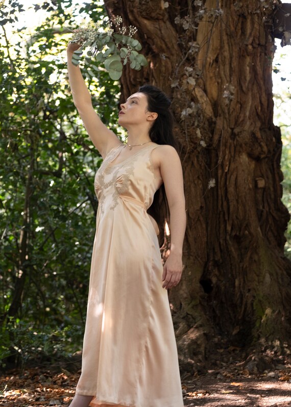 Vintage 1930's Embroidered Silk Nightgown with Rib