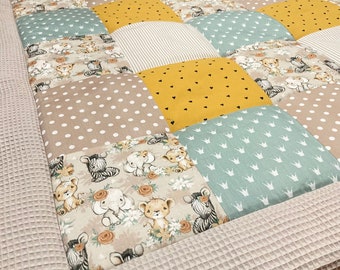 Crawling blanket/baby blanket/patchwork blanket/safari/110x110