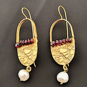 Wedding pearl earrings, boho earrings, garnet stone earrings, drop earrings, Greek jewelry, bride earrings, gift for her, gift for wife