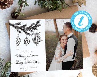 Plantilla de tarjeta fotográfica navideña con adornos esbozados (descarga digital)