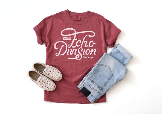 Shirt Mockup Comfort Colors Brick 