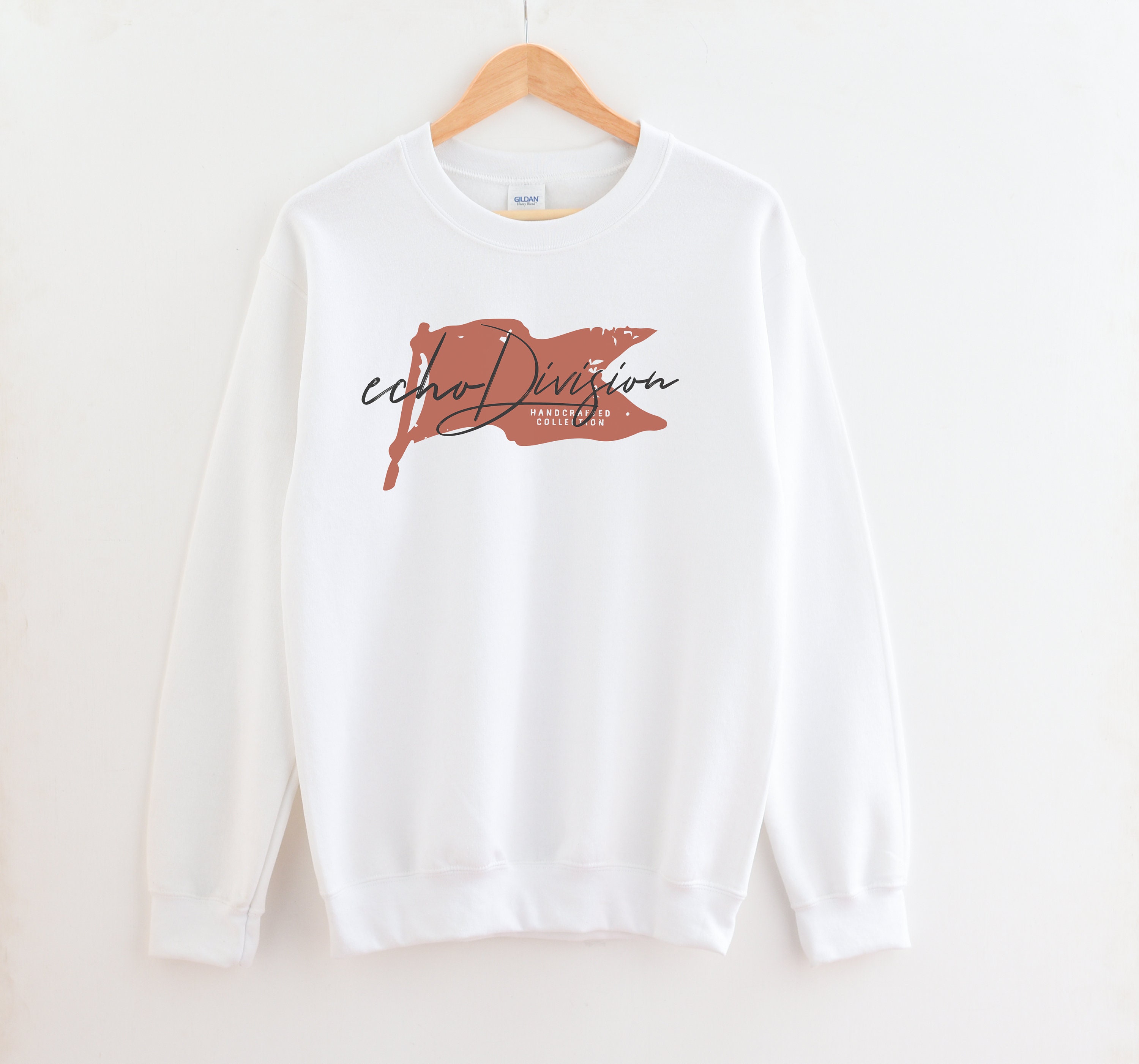 Download Fall Mockup Sweatshirt Mockup Black Flat Lay Photography Gildan Mockup Heavy Blend Crewneck Sweatshirt 18000 Mockup Art Collectibles Color Kromasol Com