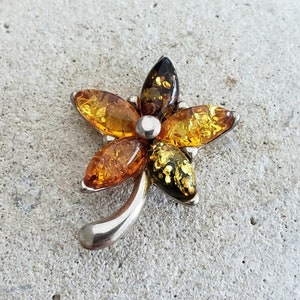 Vintage Sterling Silver and Baltic Amber Flower Pendant | Boho Jewelry