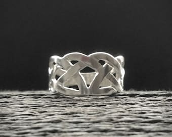 Vintage Sterling Silver Celtic Knot Ring, Openwork Jewelry | Ring Size UK=S USA=9.25