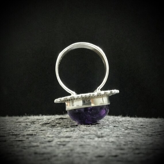 Heavy Vintage Sterling Silver and Amethyst Ring, … - image 4