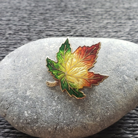 Antique Sterling Silver Tricolour Maple Leaf Broo… - image 8