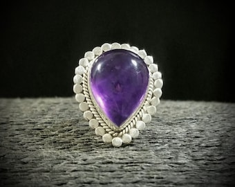 Heavy Vintage Sterling Silver and Amethyst Ring, Pear Gemstone Ring, Purple Birthstone Ring, Boho Jewelry | Ring Size UK=N USA=6.5