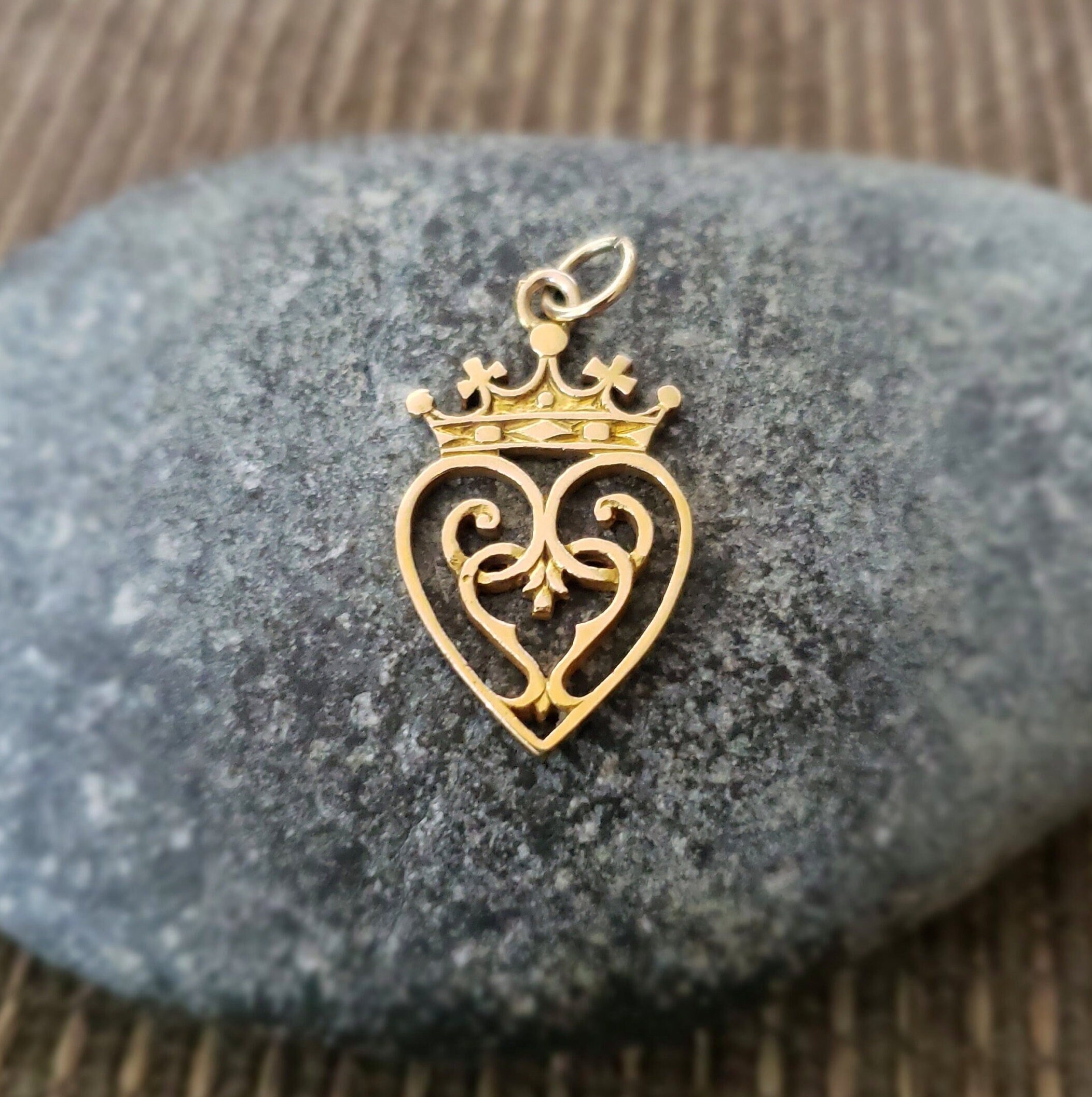 Rare Vintage 9ct Gold Luckenbooth Pendant by John Hart Scottish Jewelry