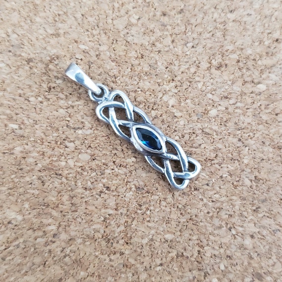 Vintage Sterling Silver Infinity Knot Pendant | C… - image 4