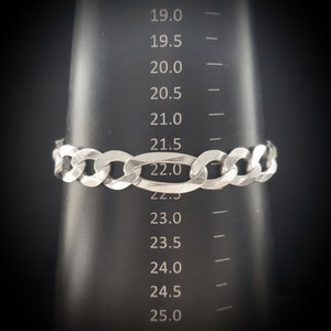 Vintage Sterling Silver Figaro Link Chain Bracelet | Bracelet Size UK=22cm USA=8.65in