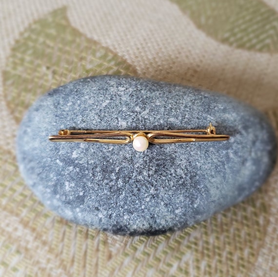 Vintage 9ct Gold Faux Pearl Brooch | Retro Jewelry - Etsy