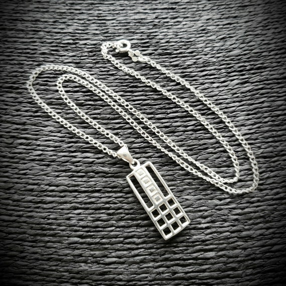 Charles rennie deals mackintosh necklace