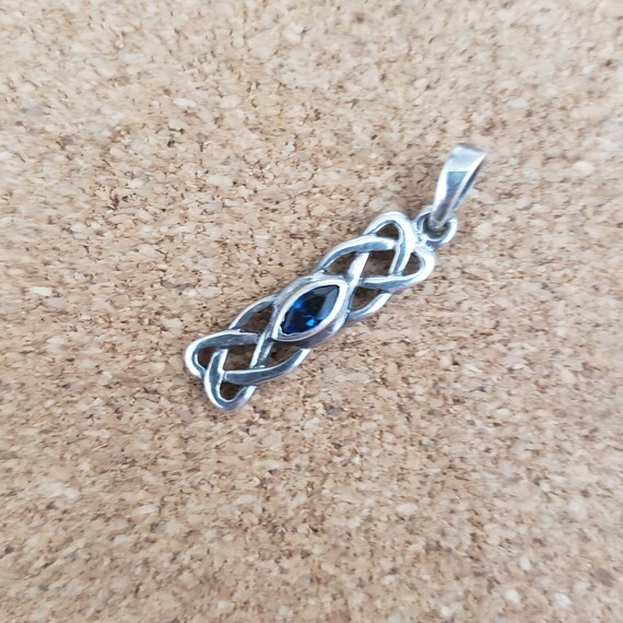 Vintage Sterling Silver Infinity Knot Pendant | C… - image 5