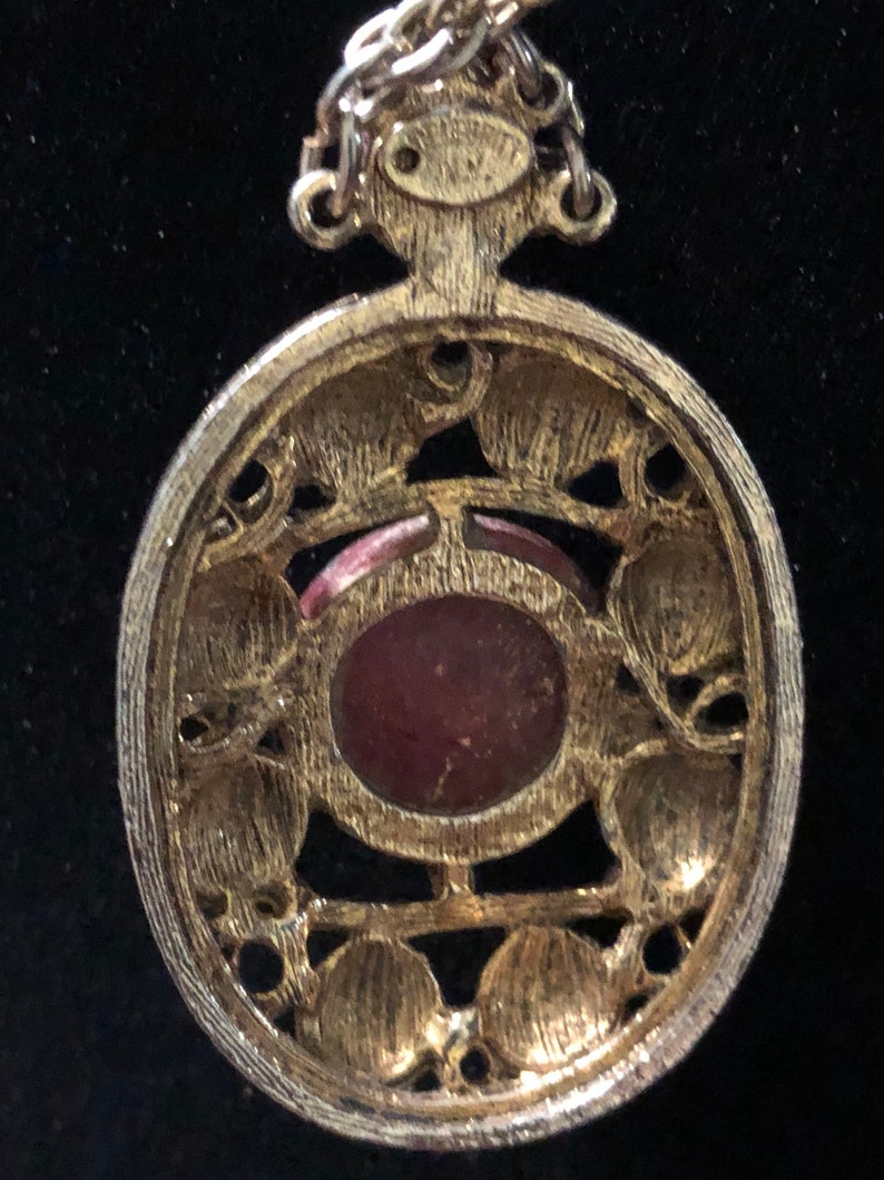 Vintage Celebrity NY Pendant Necklace