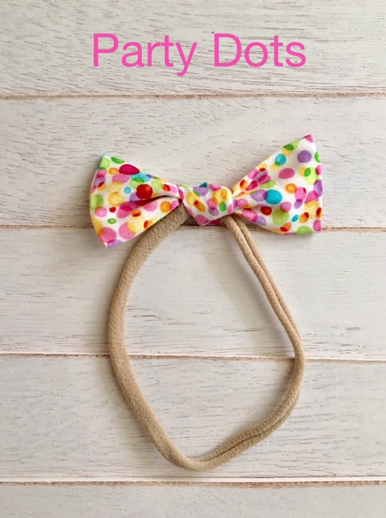Colorful Tiny Knot Collection