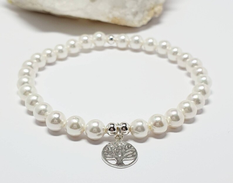 Indonesian Shell Pearl /& 925 Sterling Silver Tree Of Life Charm Stretch Bracelet Made by The Art Of Jewellery UK