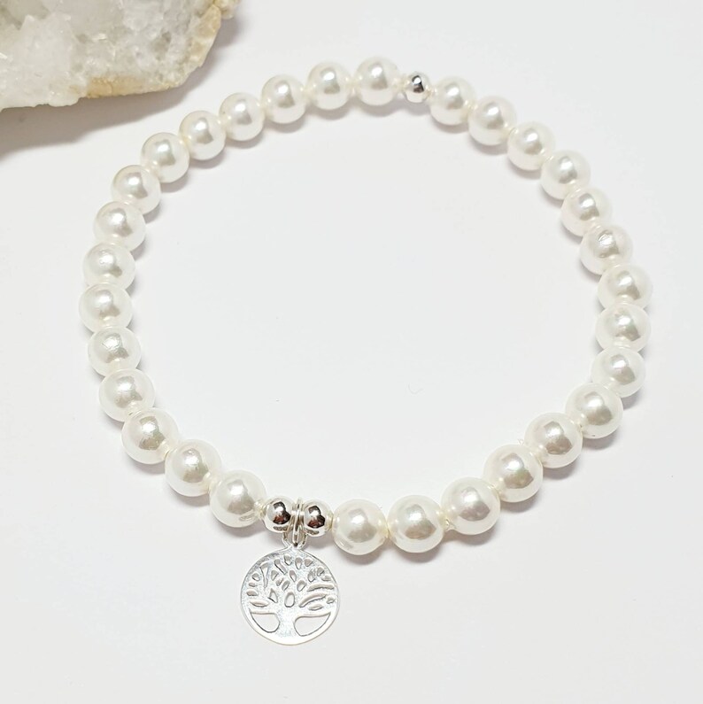 Indonesian Shell Pearl /& 925 Sterling Silver Tree Of Life Charm Stretch Bracelet Made by The Art Of Jewellery UK