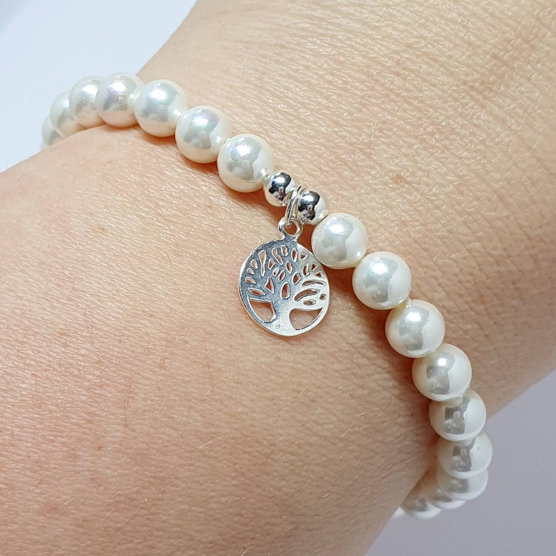 Indonesian Shell Pearl /& 925 Sterling Silver Tree Of Life Charm Stretch Bracelet Made by The Art Of Jewellery UK