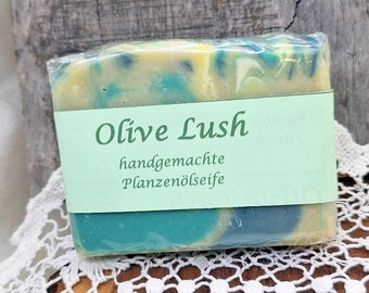 Olive Lush (handgefertigte Pflanzenölseife)