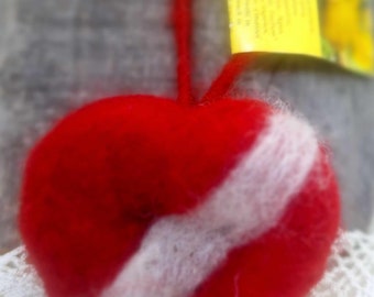 Herz, rot, eingefilzte-Seife (ideal als Geschenk)