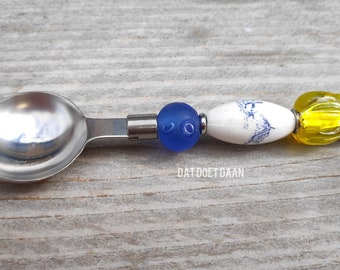 Sugar spoon Holland -  stainless steel - delft blue ceramic/porcelain beads - glass tulip, silver colored spacer beads - yellow blue