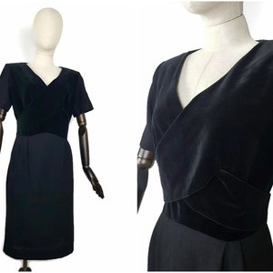 Vintage 70's Italian designer wool and velvet dress Uno and Una classy black dress. M. Italian Couture coctail dress. image 1
