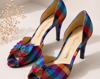 Zapatos de tacón vintage de los años 80 de Russell & Bromley, talla UK 4.5 US 7.5, con estampado de cuadros, lazo y puntera abierta. Zapatos de lujo de diseñador. Zapatos de salón exclusivos.