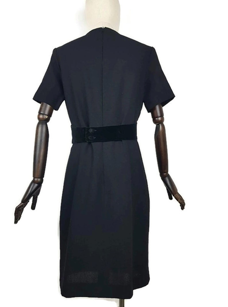 Vintage 70's Italian designer wool and velvet dress Uno and Una classy black dress. M. Italian Couture coctail dress. image 5