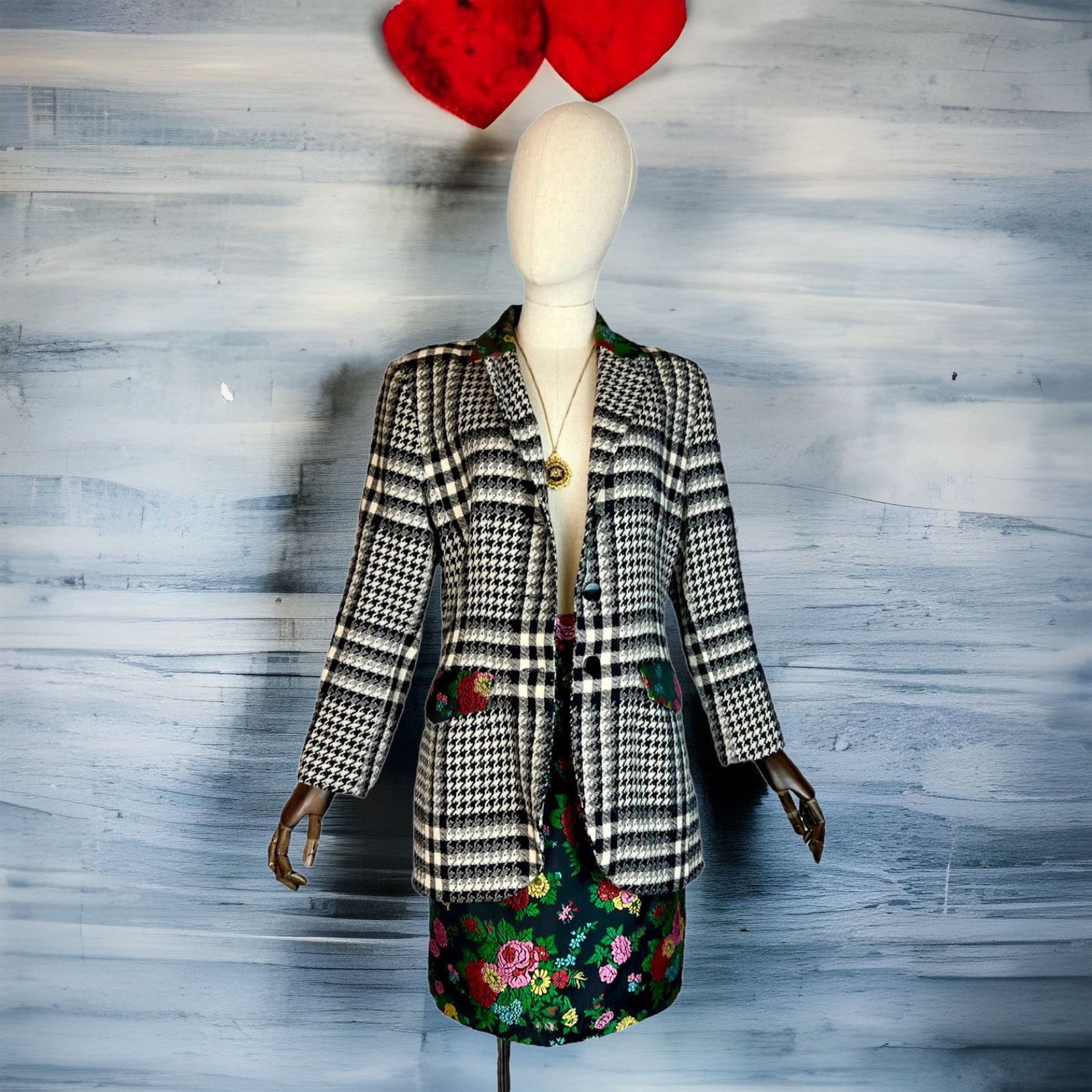 Vintage KENZO Two-piece Set – Houndstooth Jacket & Floral Skirt