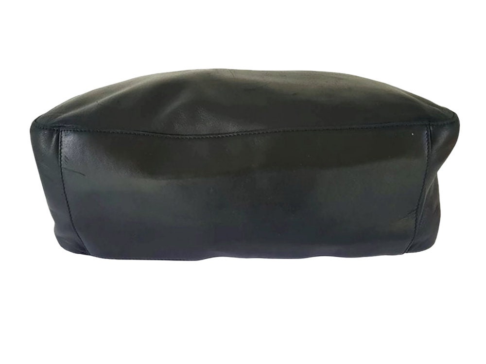 PRADA Vintage Woman Plastic Handle Lambskin Leather Black PRADA Vintage Woman Plastic Handle Lambskin Leather Black