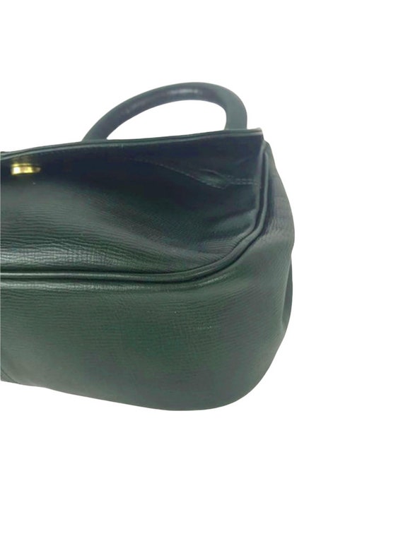 Essentials of Handbag Design