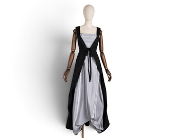 Vivienne Westwood korsetjurk van taft.