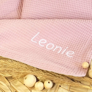 Baby blanket waffle piqué/cuddly blanket personalized with name/stroller blanket waffle fabric ALTROSA fleece white