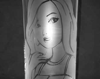 Barbie character etched engraved hi ball drinking glass featuring fan art image etching into high quality glass 520 ml