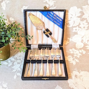 Vintage Sheffield England Silverplate Dessert Forks and Pastry Server in Original Box, Set of 6 Vintage Pastry Forks, Housewarming Gift