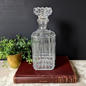 Vintage Cristal d&#39;arques Pressed Glass Decanter with All Glass Stopper France, Decanter Liquor, Bar Cart Items, Old Whiskey Decanter Spirits