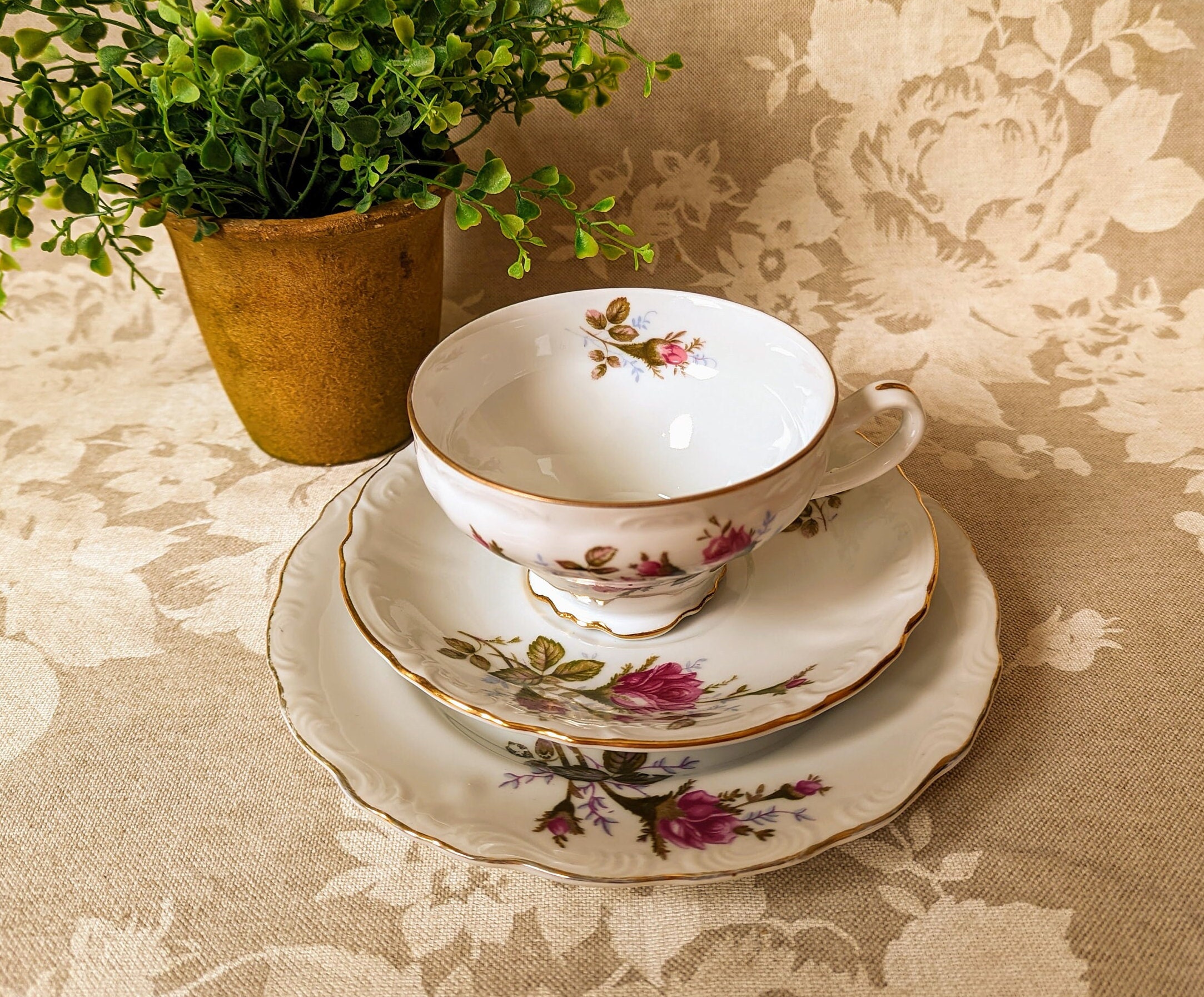 Home & Living Drink & Barware Vintage Royal Rose Fine China Japan 3