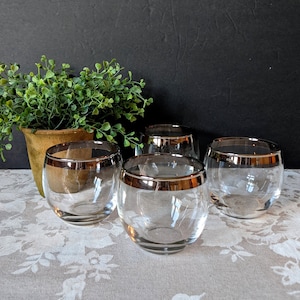 Set of 4 Mid Century Roly Poly Glasses Vintage Silver Rim Low Ball Glasses MCM Barware Dorothy Thorpe Style Silver Band Rocks Glasses