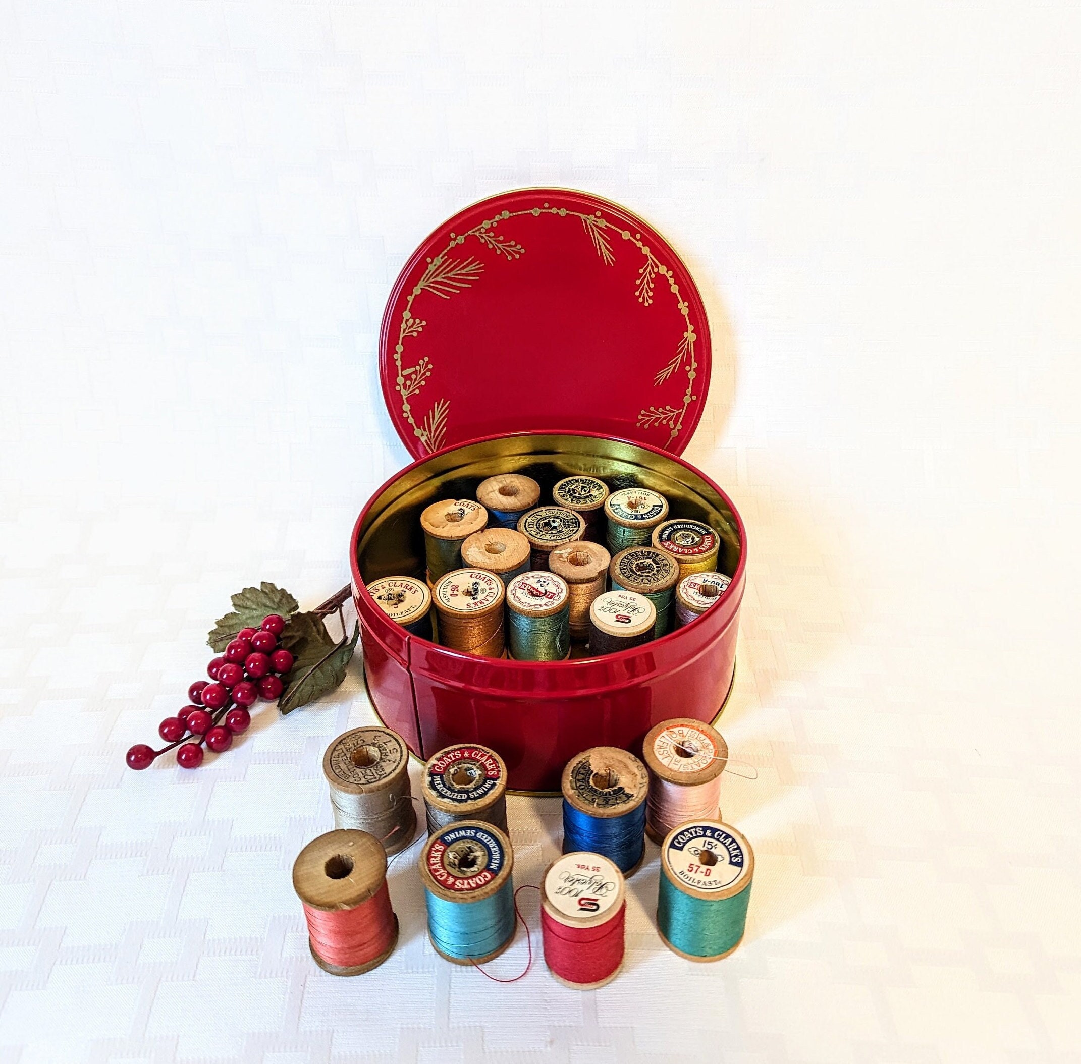 Lot of 22 Vintage Sewing Thread Spools Wood Wooden for Crafting Crafts