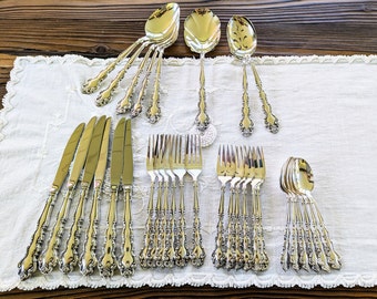 Vintage Oneida Community Beethoven Silverplate Flatware 32 Piece Set with Serving Pieces, Vintage 1971 Baroque Silverware with Roses