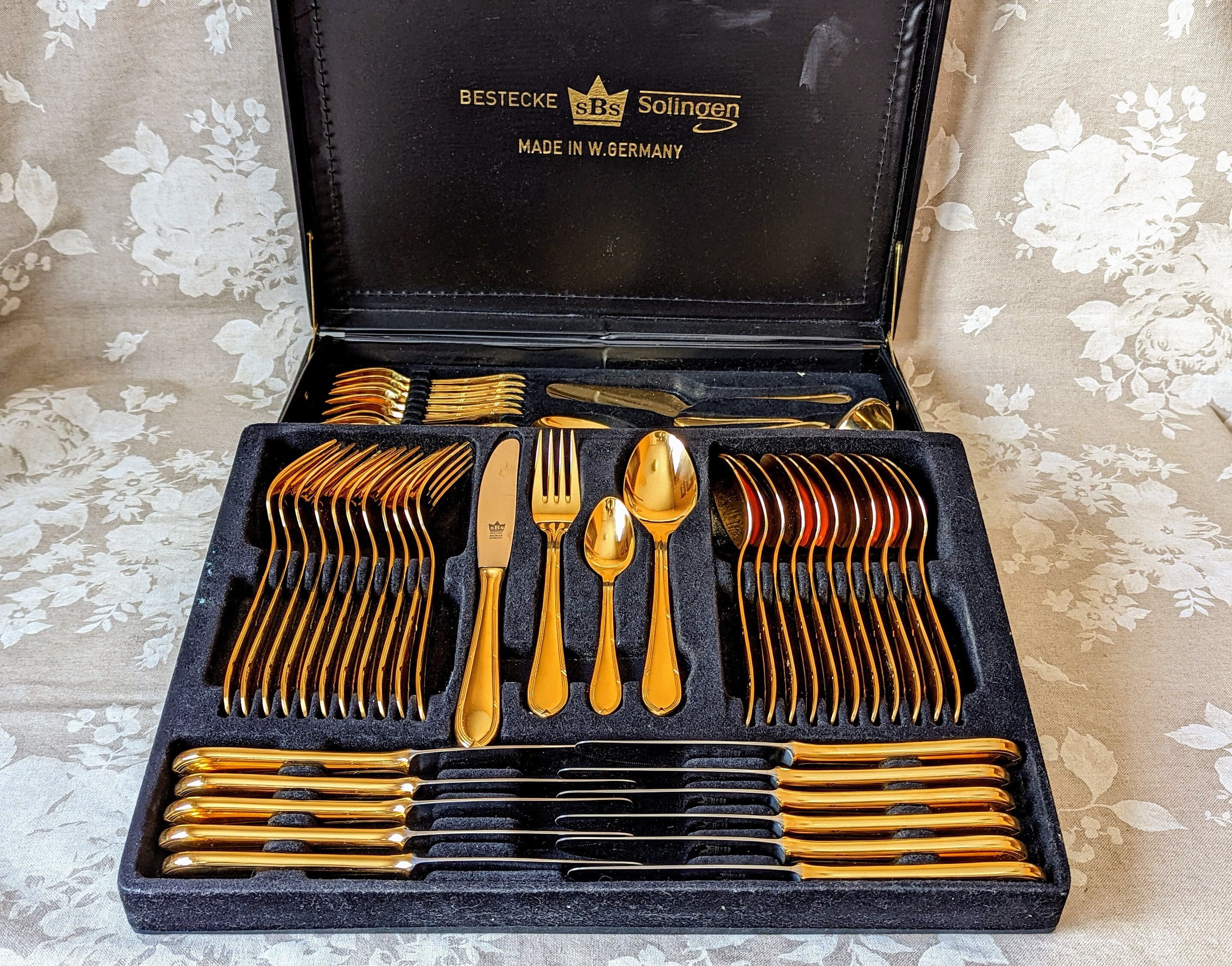 Vintage Bestecke Solingen 23/24K Gold Plated Flatware 71 Piece Set