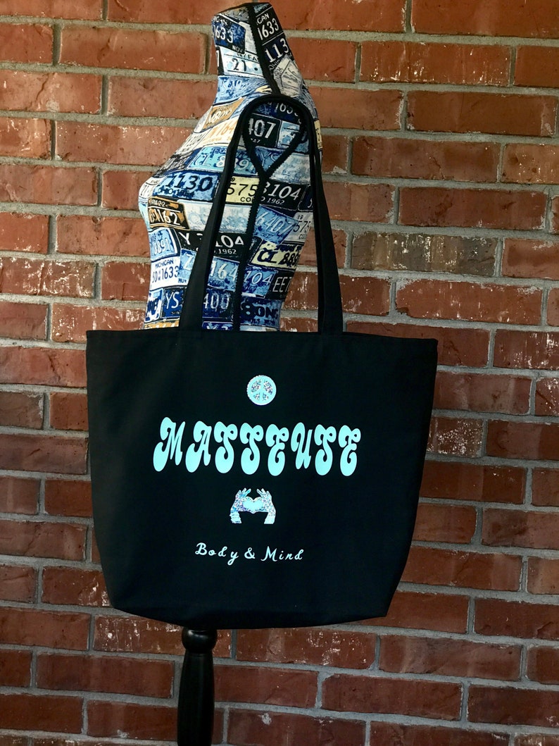 massage therapist bag